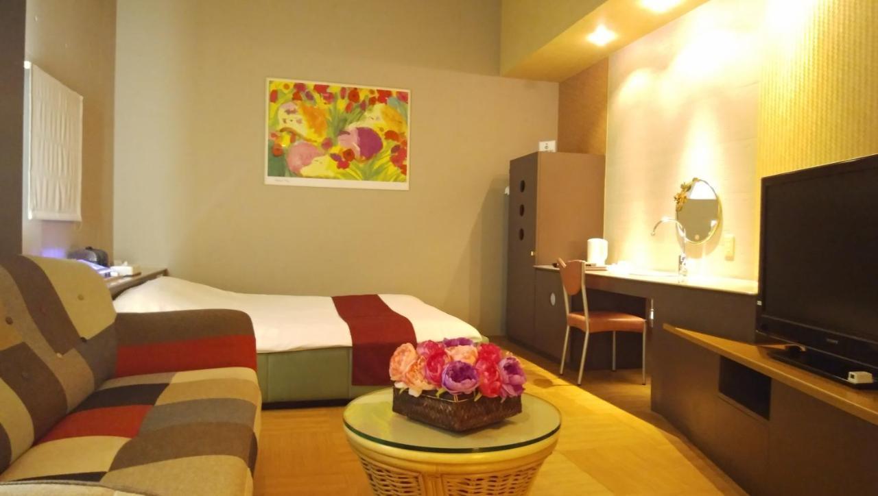 La.Festa (Adults Only) Hotel Takamatsu Exterior foto