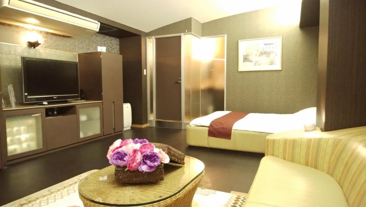 La.Festa (Adults Only) Hotel Takamatsu Exterior foto