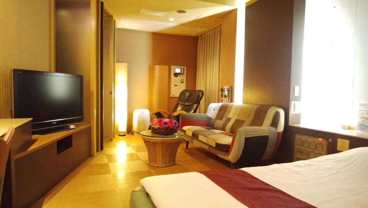 La.Festa (Adults Only) Hotel Takamatsu Exterior foto